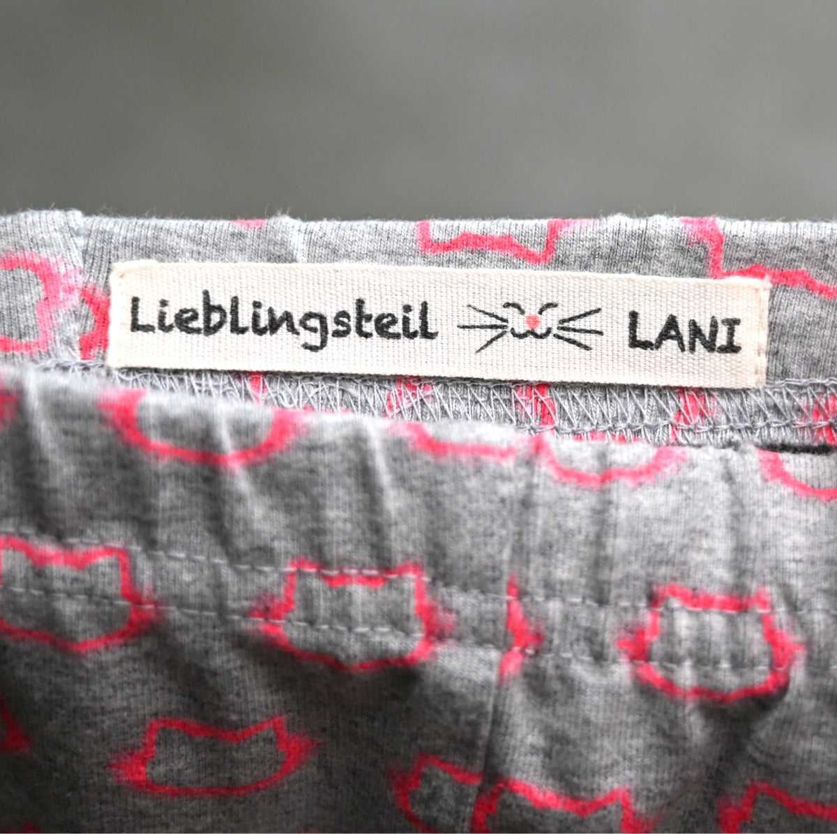 LANI Leggings Stoffqualität Detail - hochwertige Materialien Kinderkleidung